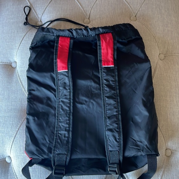 Drawstring backpack - Picture 2 of 7